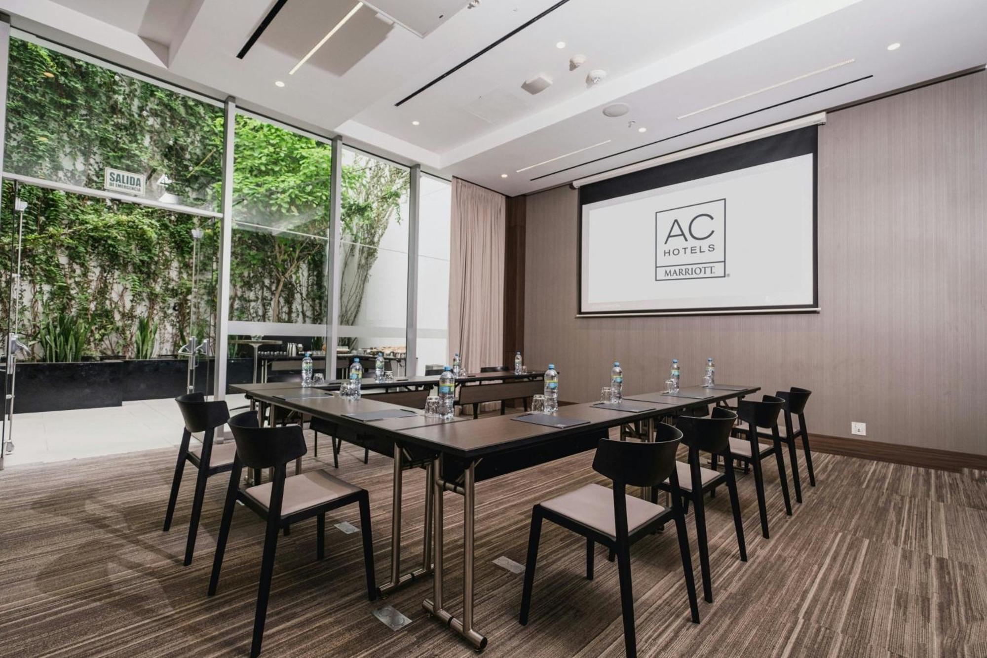 Ac By Marriott Miraflores Hotel 5*